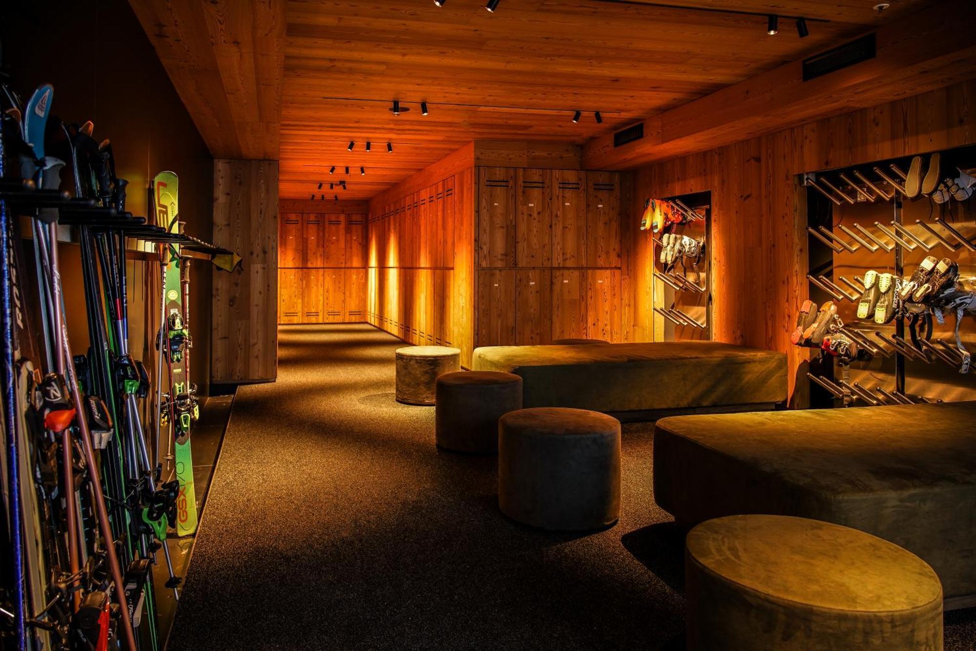 Hotel Al Piolet Breuil-Cervinia Exterior photo